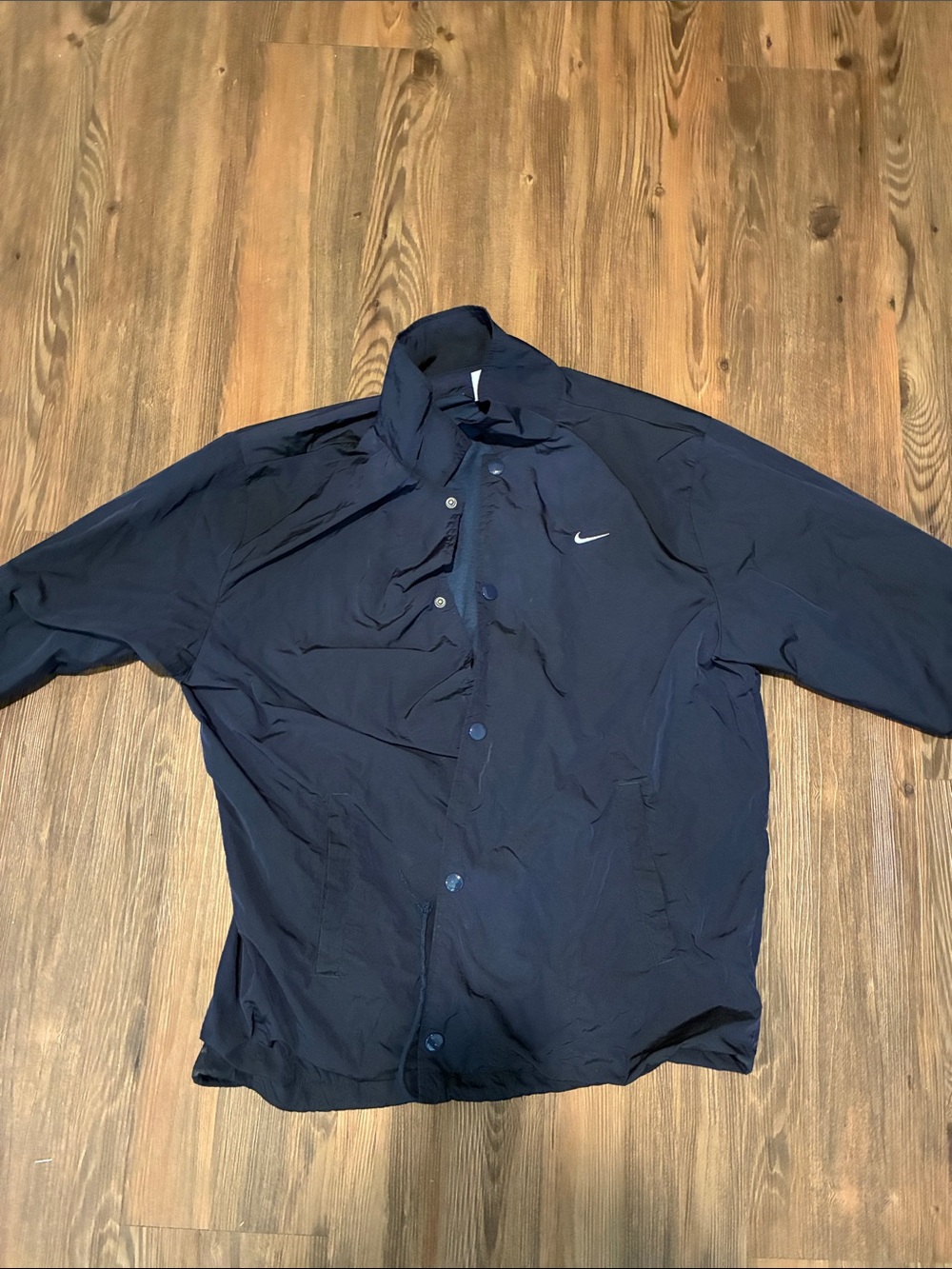 Nike Men's Dark Navy Blue Lightweight Windbreaker Jacket